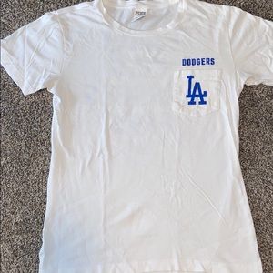 VS Graphic Tee